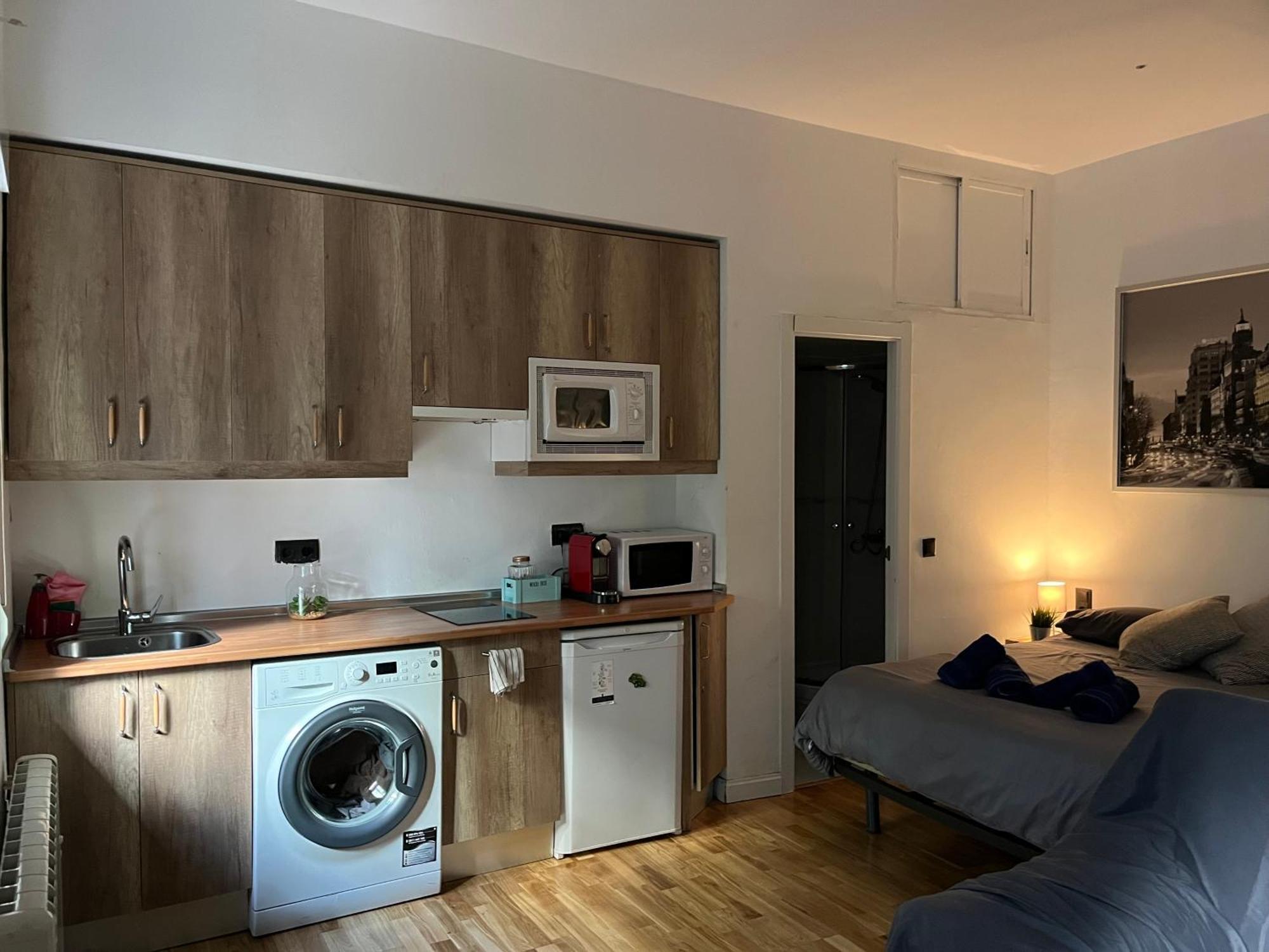 La Latina Apartment Madrid Exterior photo